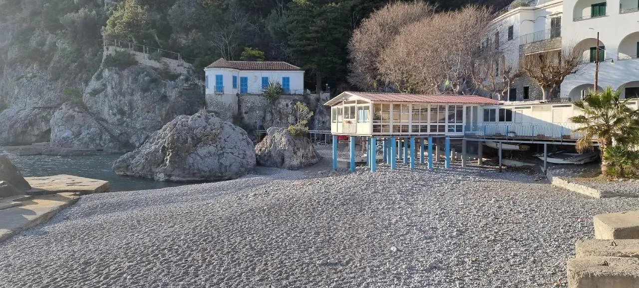 Sea Pearl Amalfi Apartment