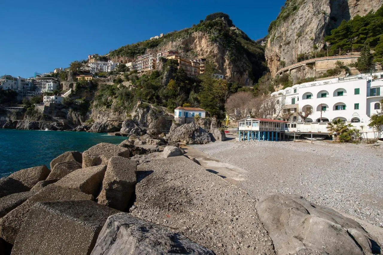 Sea Pearl Amalfi Apartment